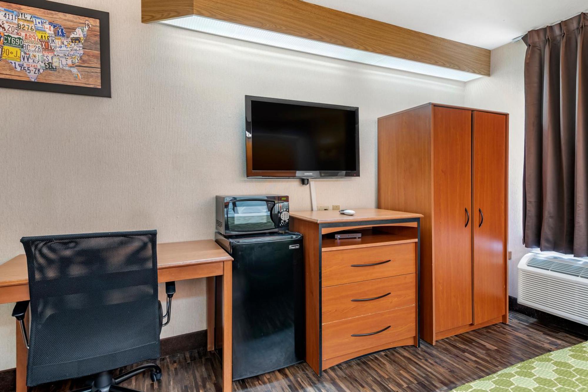 Econo Lodge North Academy Колорадо Спрингс Екстериор снимка