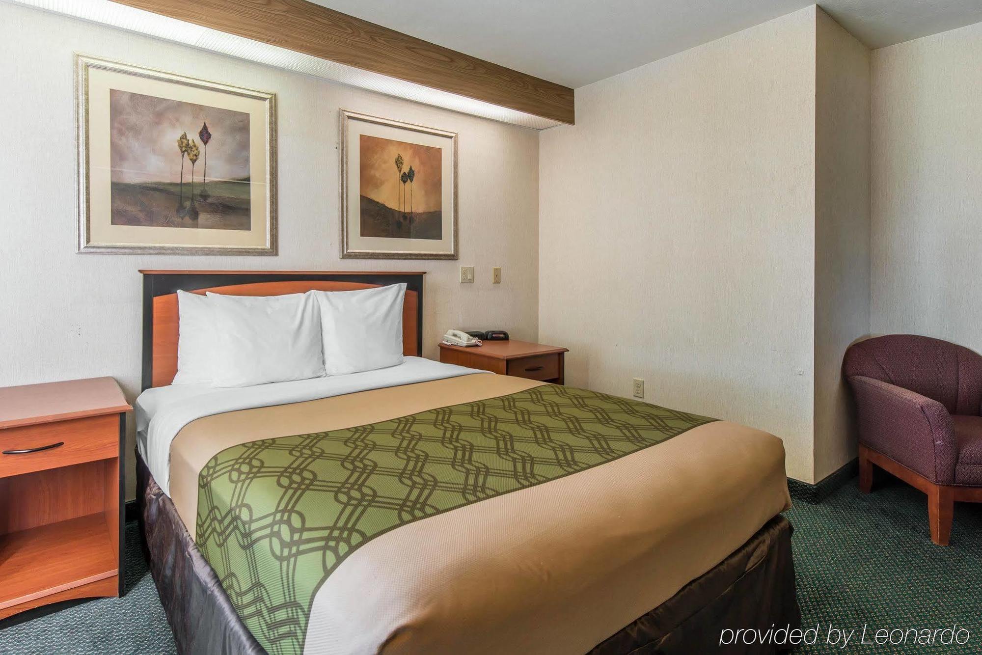 Econo Lodge North Academy Колорадо Спрингс Екстериор снимка
